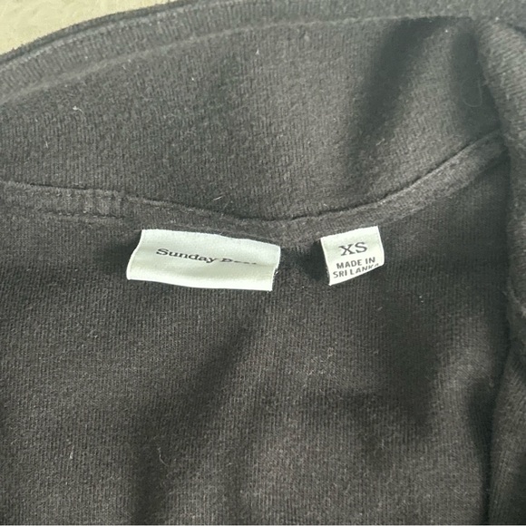 Sunday Best by Aritzia XS Black Cropped Half-Zip Long-Sleeve Top - Picture 2 of 8